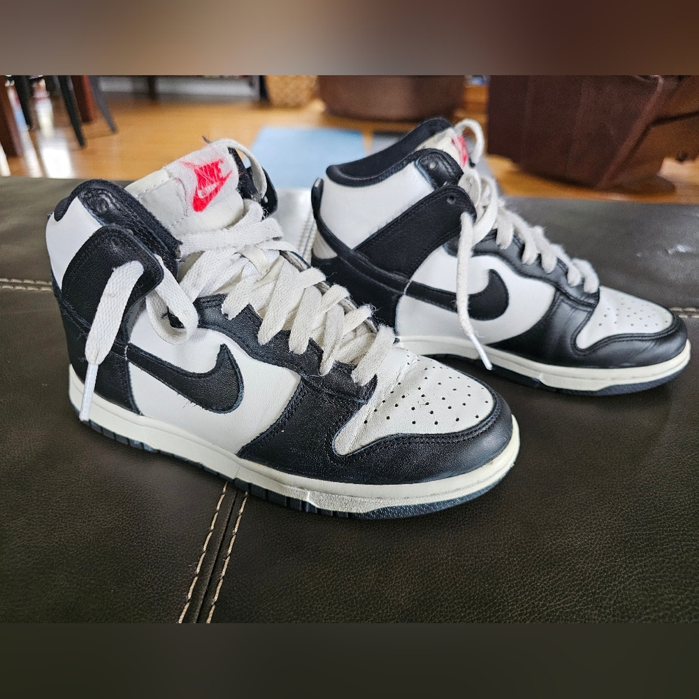 Nike Dunk High - image 3